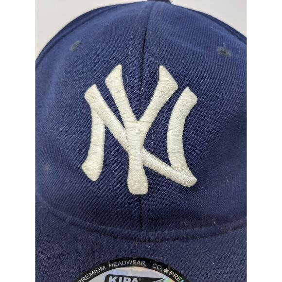New Era Hat Cap New York Yankees MLB Size 7 1/2 Embroidered Logo Blue Baseball - Picture 3 of 12
